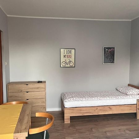 Pokoje Goscinne Halina Łeba Extérieur photo