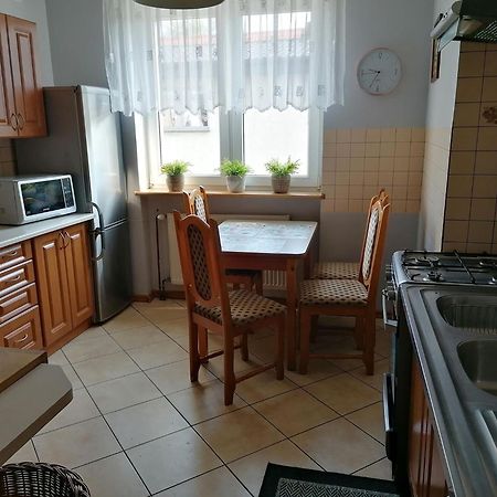Pokoje Goscinne Halina Łeba Extérieur photo