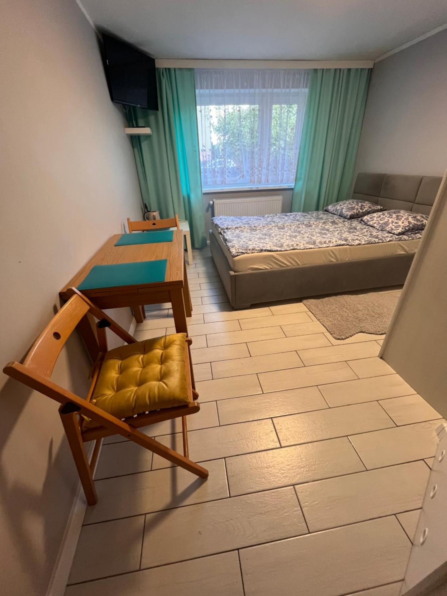 Pokoje Goscinne Halina Łeba Extérieur photo